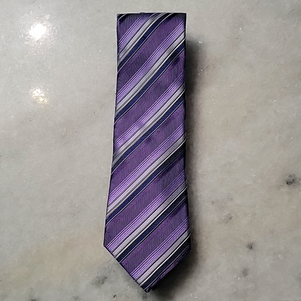 Marc Anthony Tie